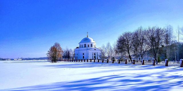 Тріумфальна арка садиби Кочубеїв у Диканьці