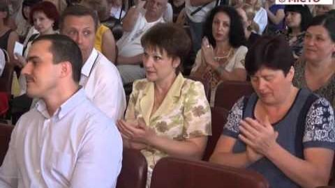 Кадр сюжету: В обласному центрі визначили найуспішніших жінок Полтавщини